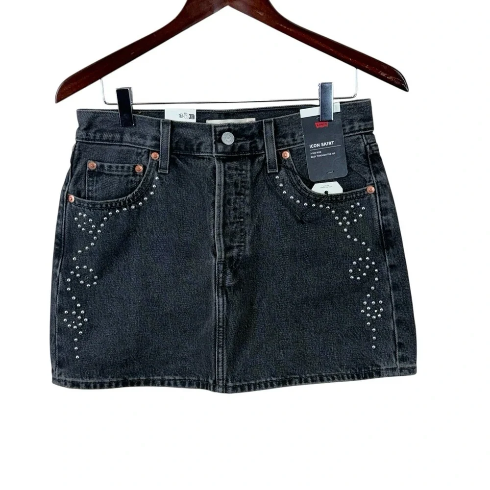 Levi's Premium Women's Icon Skirt, Size 26, Studded, Black, Mid Rise, NWT‎